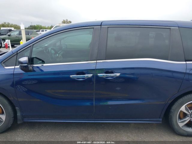 5FNRL6H85JB001501 Honda Odyssey Touring