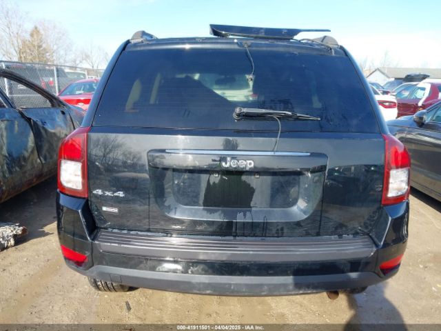 1C4NJDBBXFD114579 Jeep Compass Sport