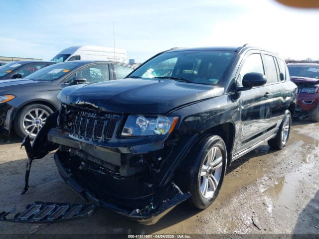 1C4NJDBBXFD114579 Jeep Compass Sport