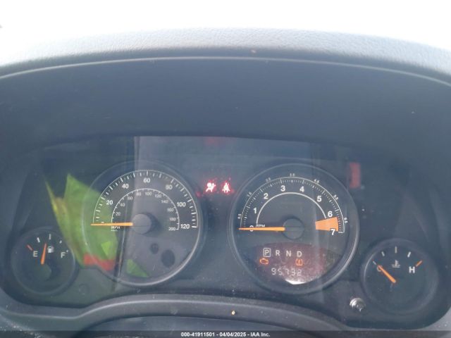 1C4NJDBBXFD114579 Jeep Compass Sport