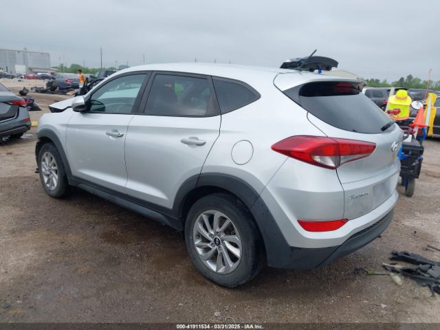 KM8J23A47JU656140 Hyundai TUCSON SE