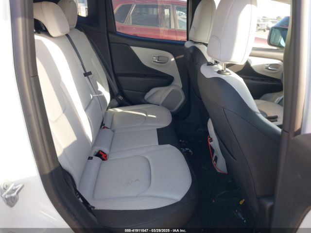 ZACNJDD18NPN90248 Jeep Renegade Limited 4x4