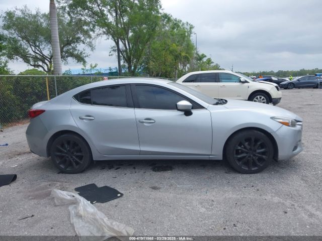 3MZBN1V76HM108148 Mazda Mazda3 Touring