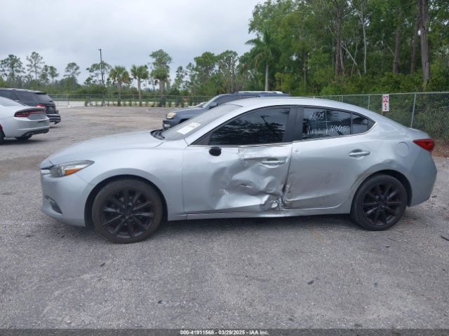 3MZBN1V76HM108148 Mazda Mazda3 Touring