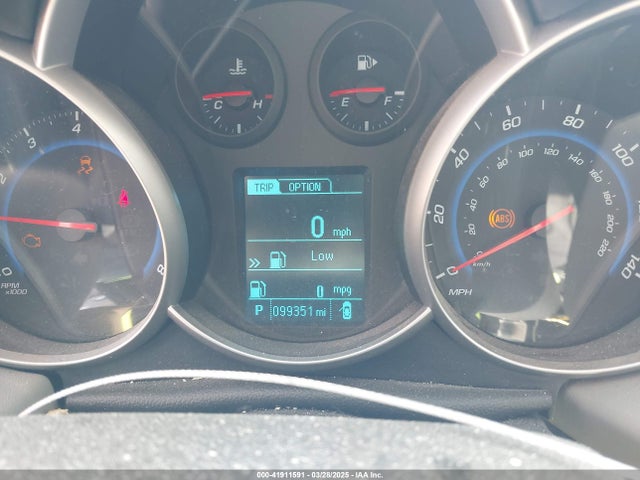 1G1PA5SH9F7261115 Chevrolet Cruze Ls Auto