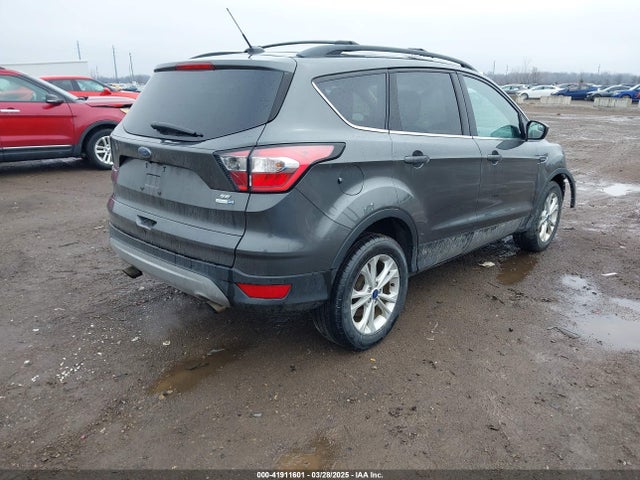 Ford ESCAPE SE 2018 1FMCU9GD4JUB18749 Image 4