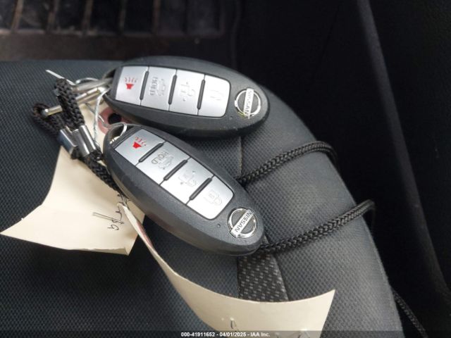 3N1CN8DV2LL807214 Nissan Versa S Xtronic Cvt