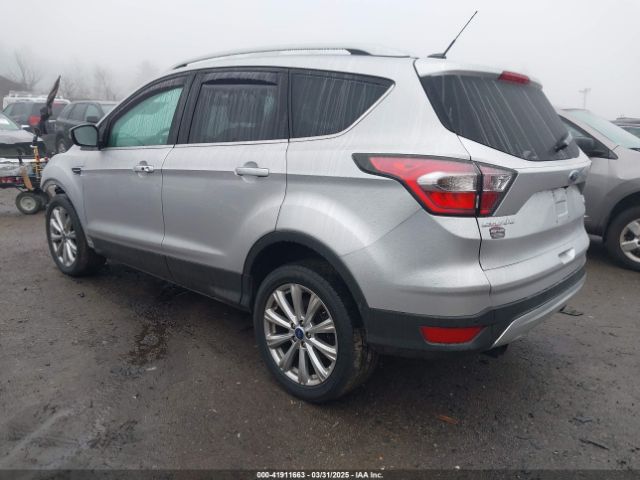 1FMCU9JD0HUA17758 Ford Escape Titanium
