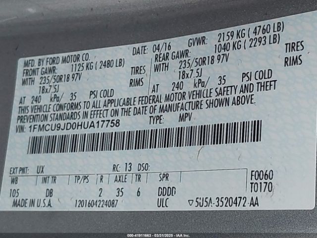 1FMCU9JD0HUA17758 Ford Escape Titanium