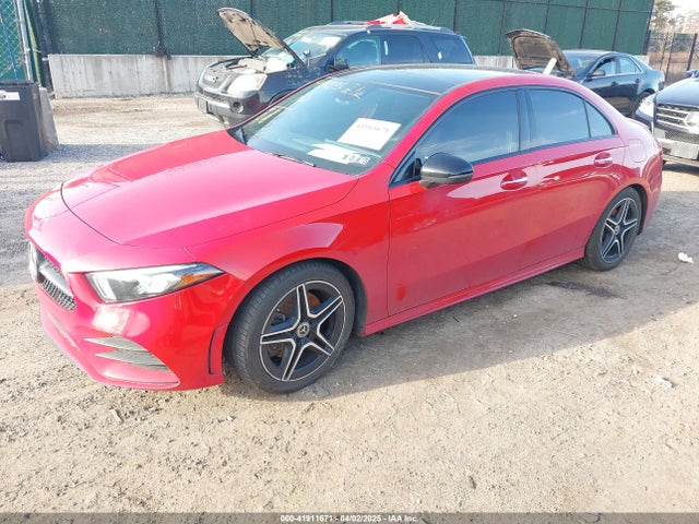WDD3G4FB3KW025439 Mercedes-Benz A 220 4matic
