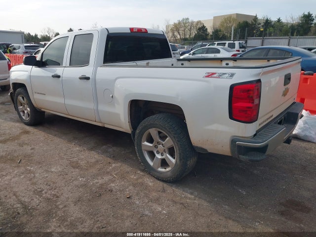 1GCVKREC8EZ108120 Chevrolet Silverado 1500 2lt