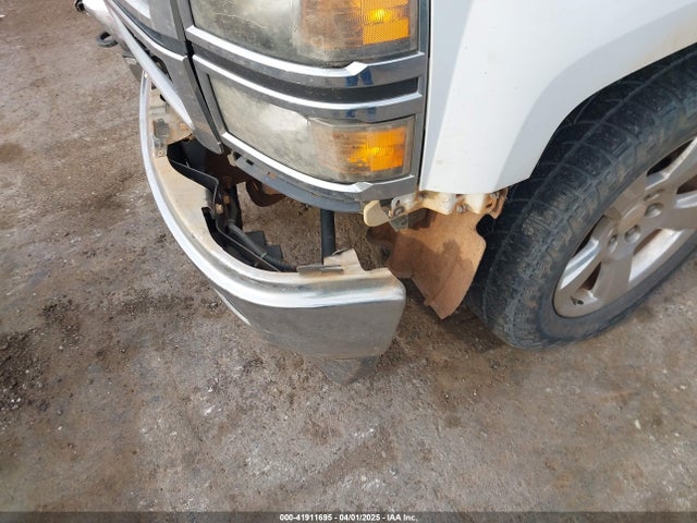 1GCVKREC8EZ108120 Chevrolet Silverado 1500 2lt
