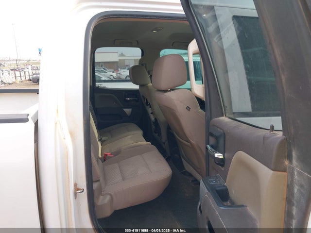 1GCVKREC8EZ108120 Chevrolet Silverado 1500 2lt