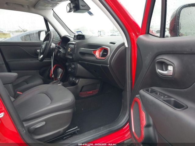 ZACNJDC19PPP62601 Jeep Renegade Trailhawk 4x4