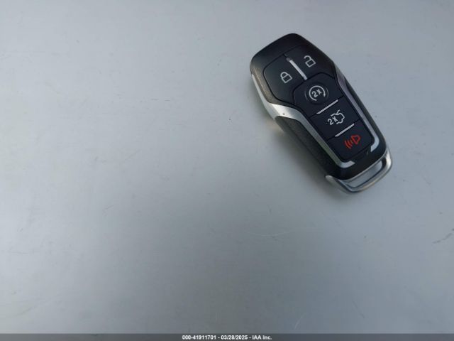 1FM5K8D83GGB62670 Ford EXPLORER XLT