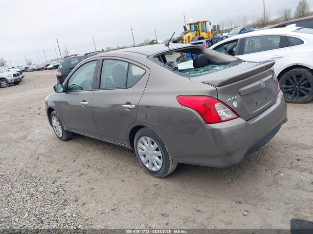 3N1CN7AP5HK442878 Nissan Versa 1.6 Sv