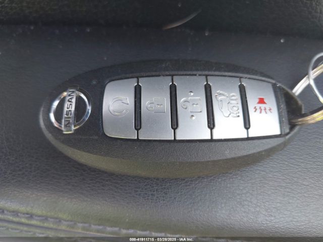JN8AT2MV6KW384593 Nissan ROGUE SV