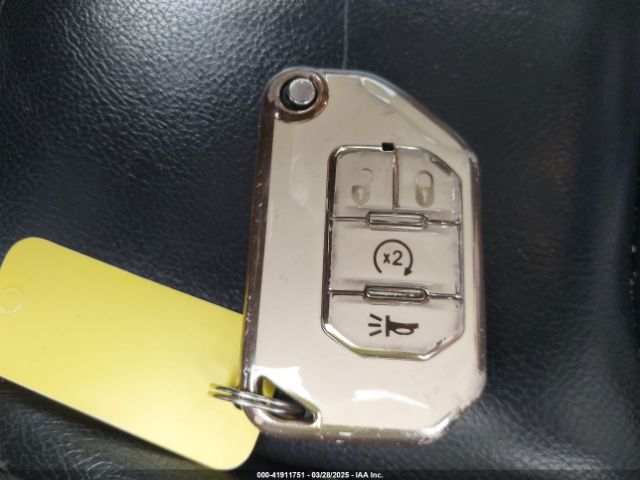1C6HJTAG4ML586999 Jeep Gladiator Texas Trail 4x4