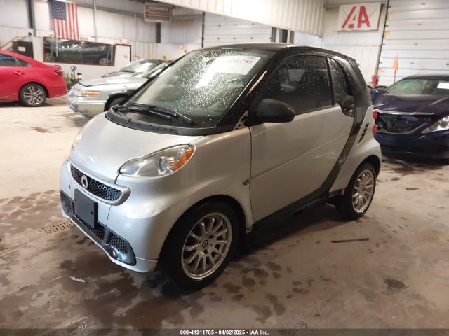 WMEEJ3BA1EK728739 Smart Fortwo Passion/pure