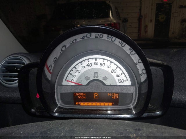 WMEEJ3BA1EK728739 Smart Fortwo Passion/pure