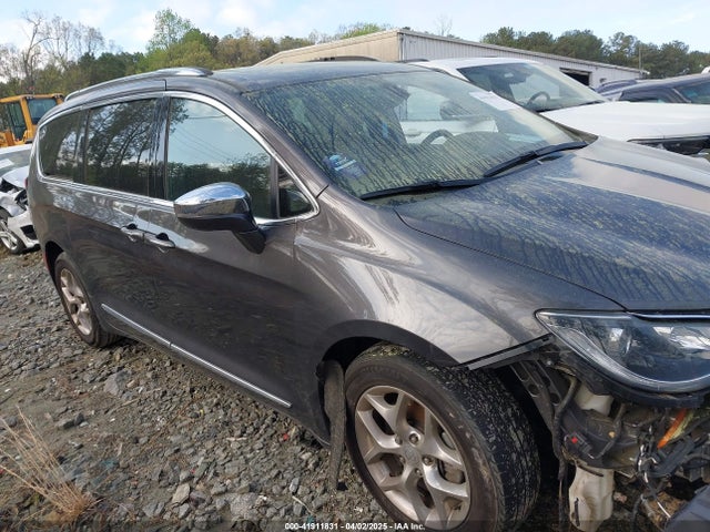 2C4RC1GG7HR822142 Chrysler Pacifica Limited