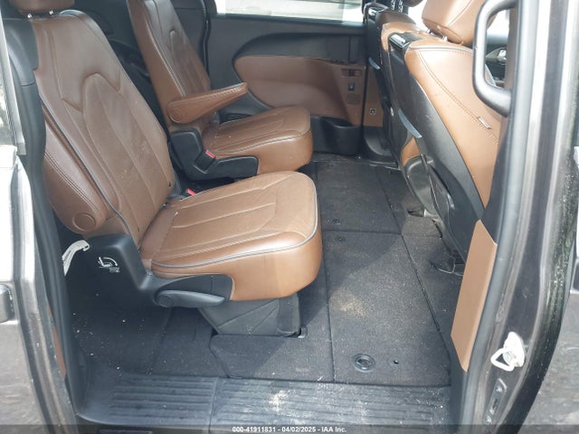 2C4RC1GG7HR822142 Chrysler Pacifica Limited