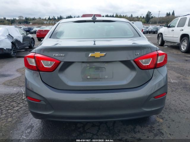 1G1BE5SM5J7131675 Chevrolet Cruze Lt Auto
