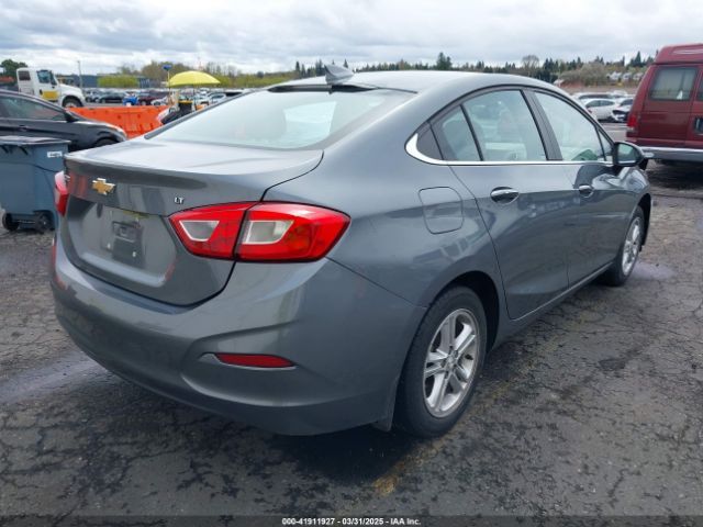 1G1BE5SM5J7131675 Chevrolet Cruze Lt Auto