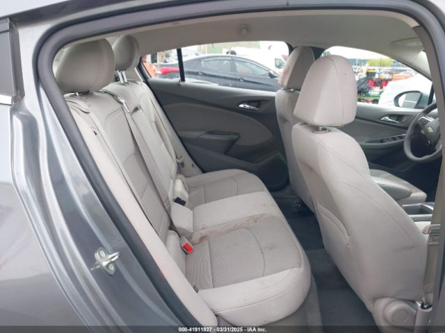 1G1BE5SM5J7131675 Chevrolet Cruze Lt Auto