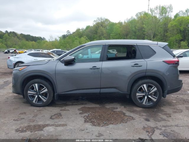 5N1BT3CA0RC735039 Nissan Rogue Sl Fwd