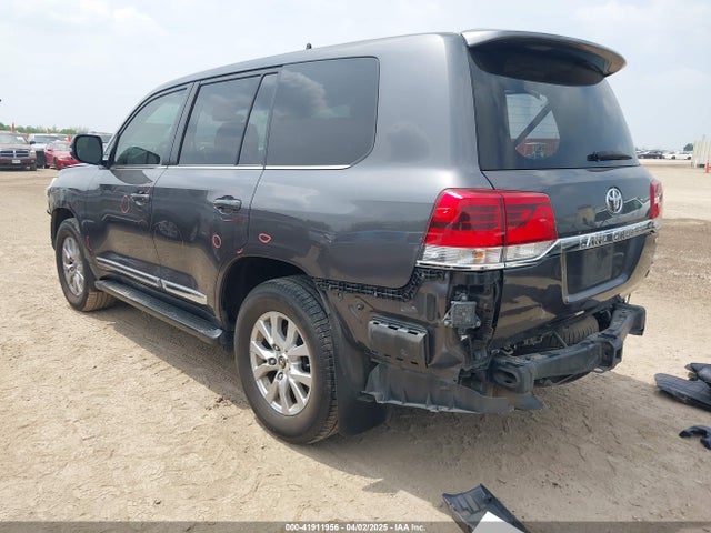 JTMCY7AJ5K4079361 Toyota Land Cruiser V8