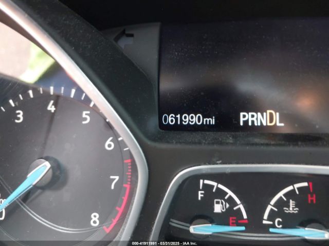 1FADP3F28HL236581 Ford FOCUS SE
