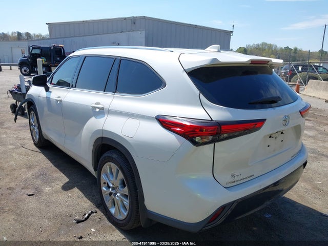 5TDDZRBH1LS007684 Toyota Highlander Limited