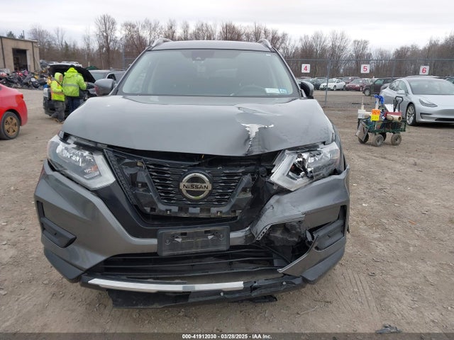 JN8AT2MV8KW374714 Nissan ROGUE SV