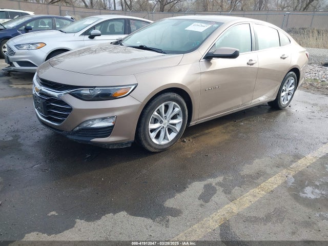 1G1ZD5STXKF143465 Chevrolet MALIBU LT