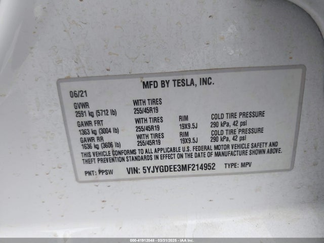 2021 TESLA MODEL Y 5YJYGDEE3MF214952 Photo 8