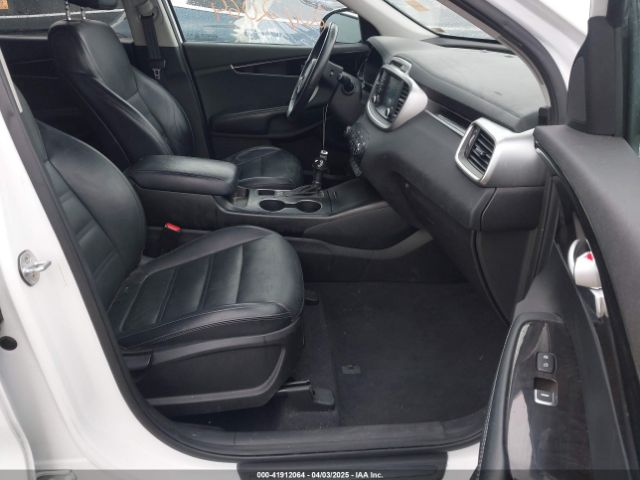 5XYPGDA33HG273739 KIA Sorento 2.4l Lx