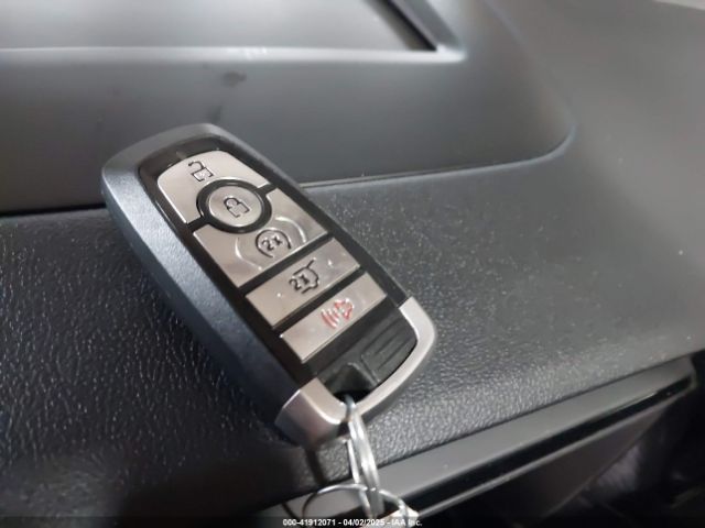1FMCU9PZ1PUA88162 Ford Escape St-line Elite