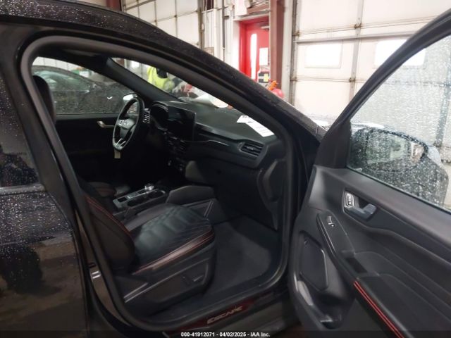 1FMCU9PZ1PUA88162 Ford Escape St-line Elite