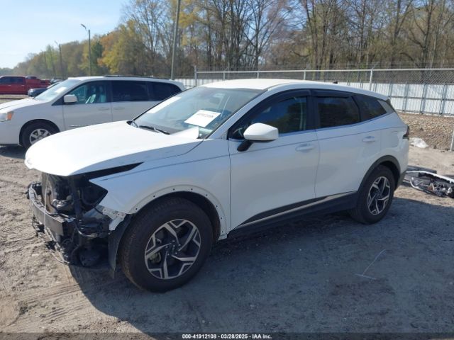 KNDPU3AFXP7041776 KIA Sportage Lx