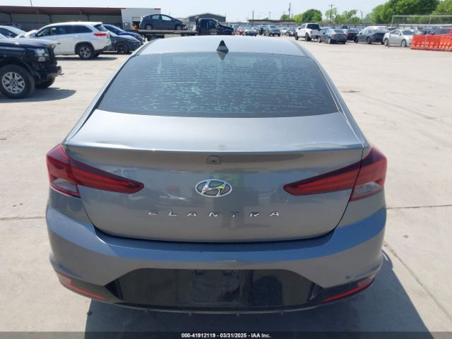 5NPD84LF6KH453627 Hyundai ELANTRA SEL