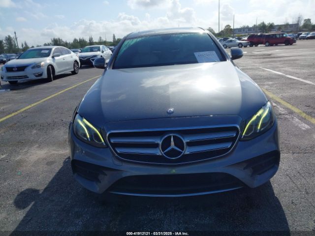 WDDZF4JB4HA120585 Mercedes-Benz E 300