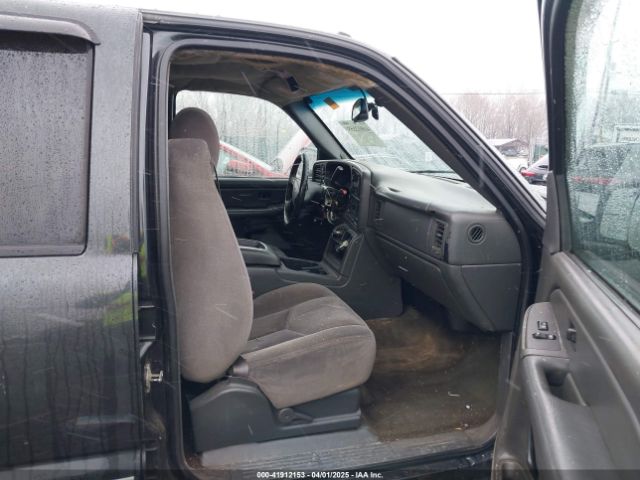 2005 GMC SIERRA 1500 2GTEK13T351137747 Photo 4