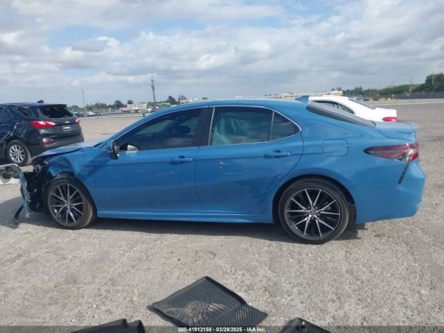 4T1G11AK3RU241571 Toyota CAMRY SE