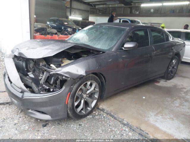 2C3CDXHG8FH848115 Dodge Charger Sxt