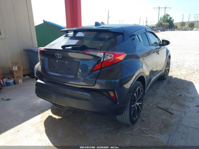 NMTKHMBX4MR120064 Toyota C-HR LE