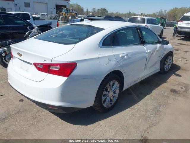 1G1ZD5ST8SF131749 Chevrolet Malibu Fwd 1lt