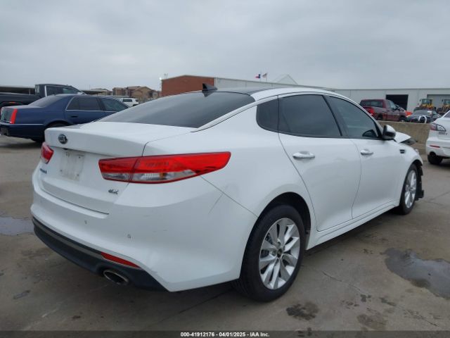 2016 KIA OPTIMA 5XXGU4L32GG056773 Photo 3