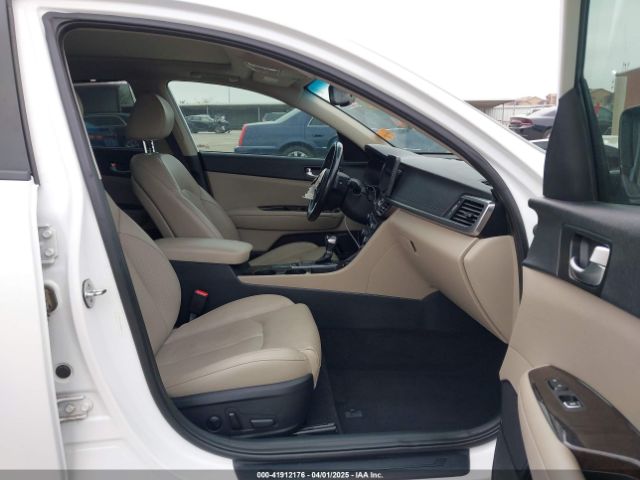 2016 KIA OPTIMA 5XXGU4L32GG056773 Photo 4