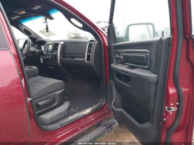 1C6RR7GG9MS523589 RAM 1500 Classic Warlock  4x4 6'4 Box